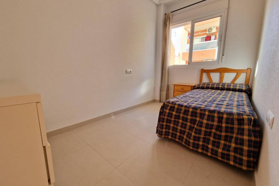 Venta - Apartamento - Estacion de autobuses - Torrevieja