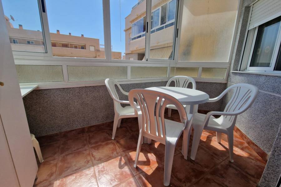 Sale - Apartment - Calas blanca - Torrevieja