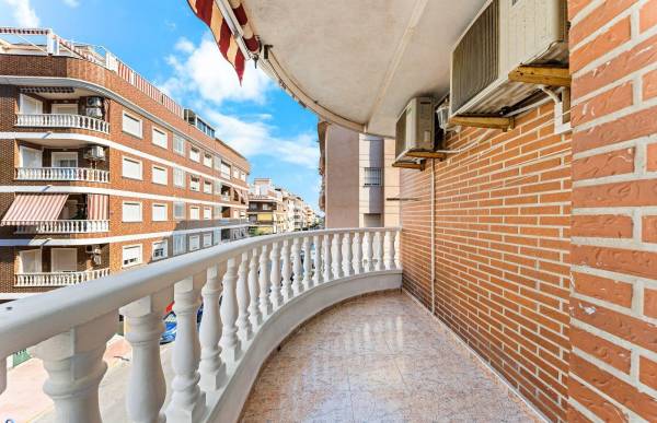 Leilighet - Salg - Centro - Torrevieja