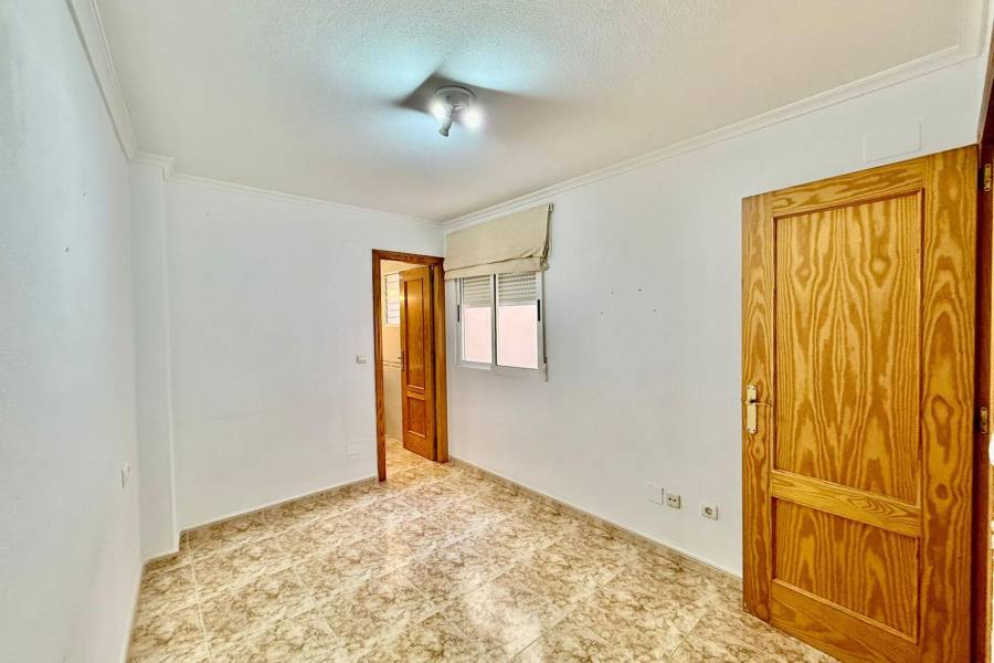 Venta - Apartamento - Playa del Cura - Torrevieja