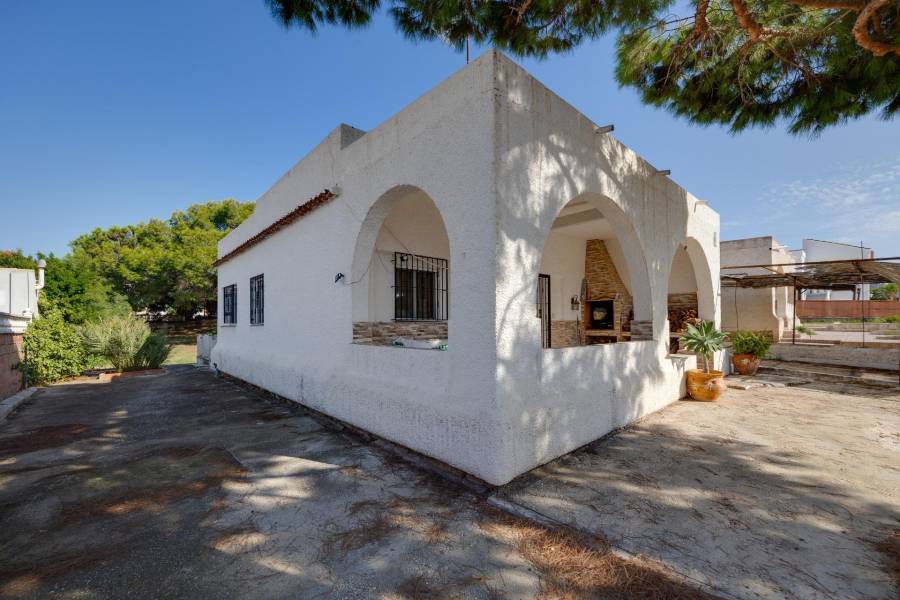 Venta - Chalet - Los balcones - Torrevieja