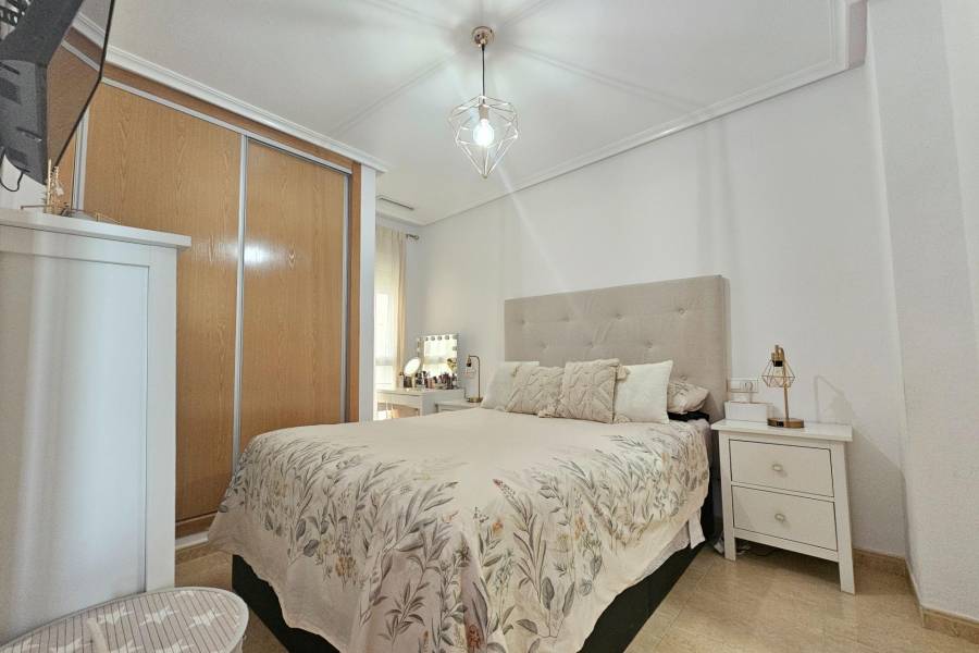 Försäljning - Lägenhet - Playa del Cura - Torrevieja