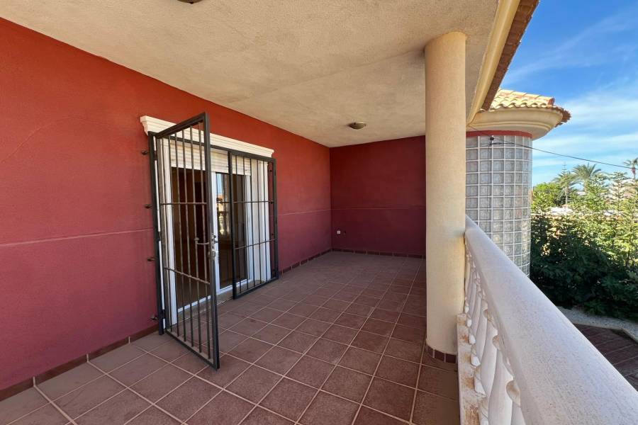 Försäljning - Villa - Torreta florida - Torrevieja