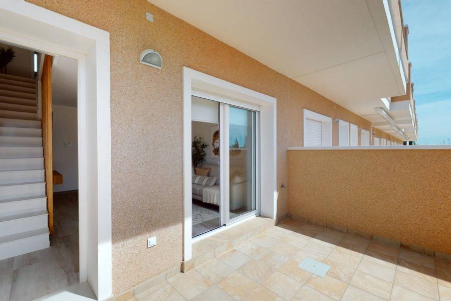 Venta - Adosado - Zona Pueblo - Pilar de la Horadada