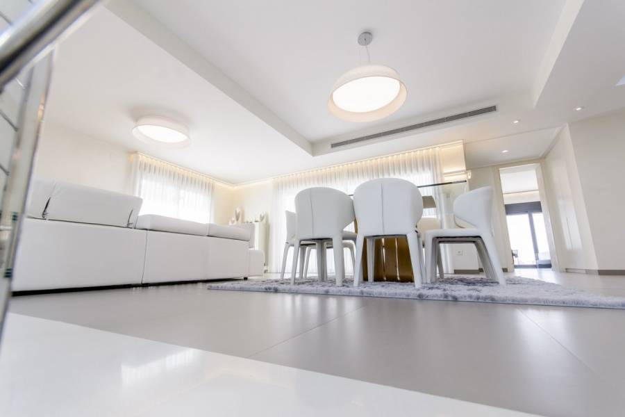 Venta - Villa - Campoamor - Orihuela Costa