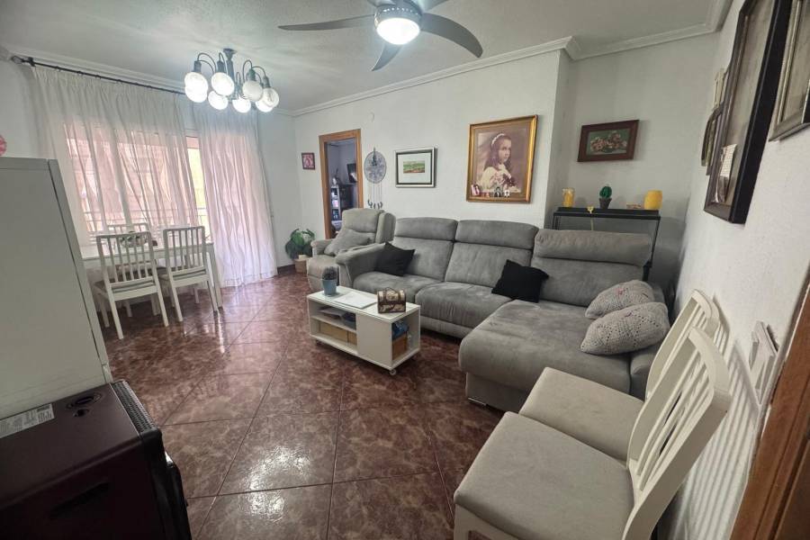 Venta - Apartamento - Playa del Cura - Torrevieja