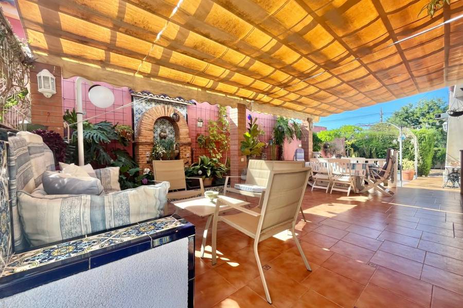 Verkauf - Villa - Los Balcones - Los Altos del Edén - Torrevieja
