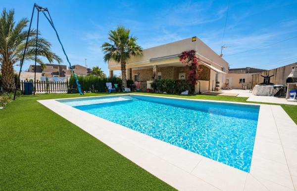 Chalet - Venta - Torreta florida - Torrevieja