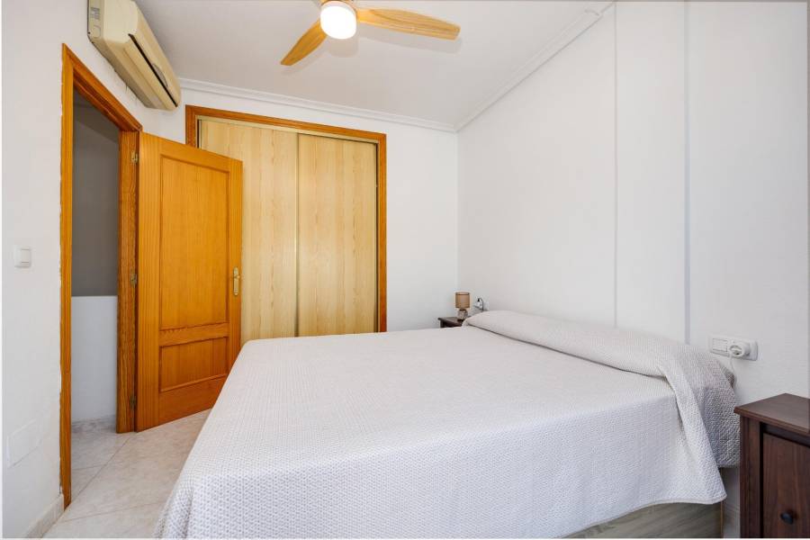 Verkauf - Einfamilienhaus - Aguas Nuevas - Torrevieja