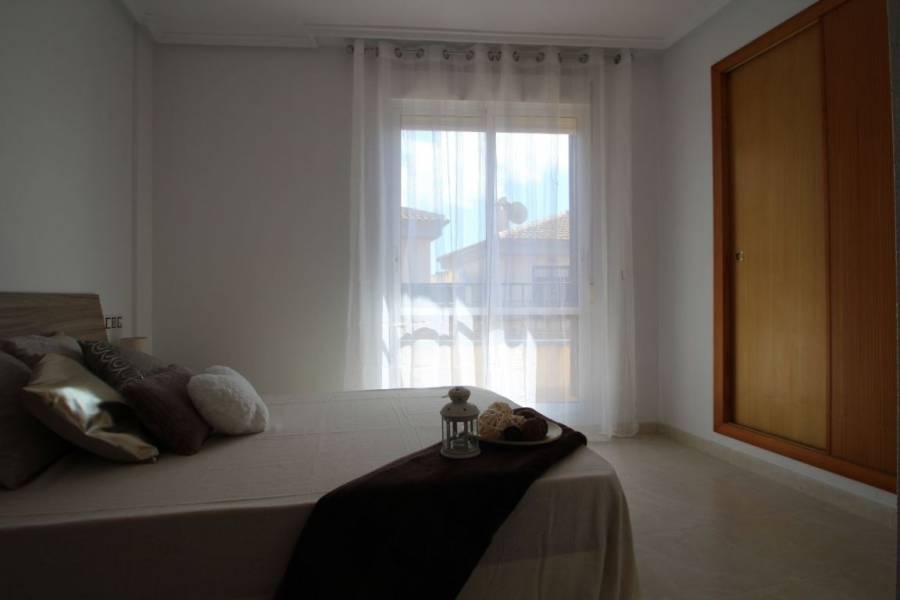 Verkauf - Reihenhaus - Aguas nuevas 1 - Torrevieja