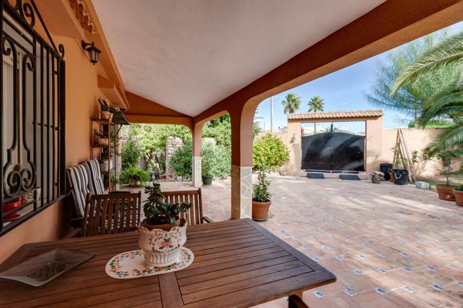 Venta - Villa de Lujo - San luis - Torrevieja