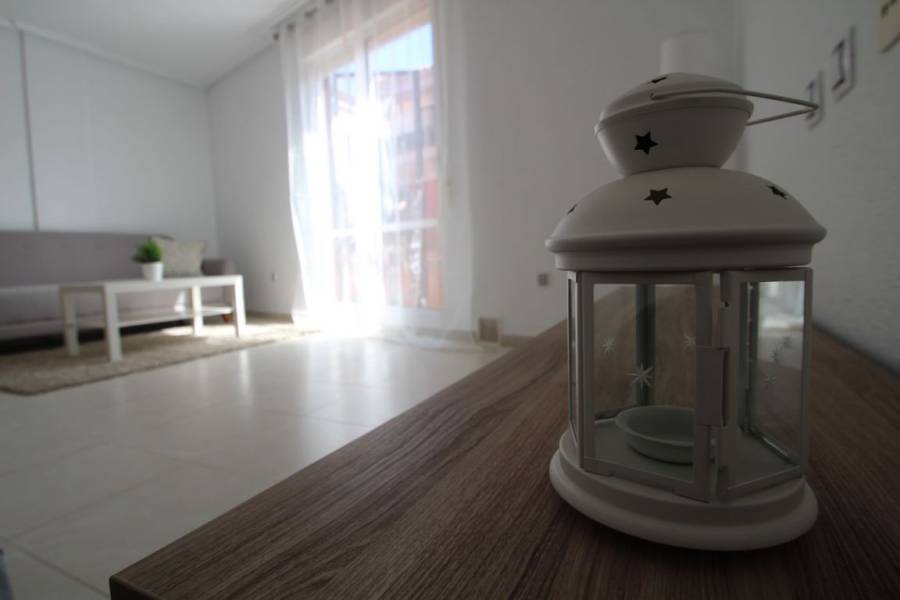 Verkauf - Reihenhaus - Aguas nuevas 1 - Torrevieja