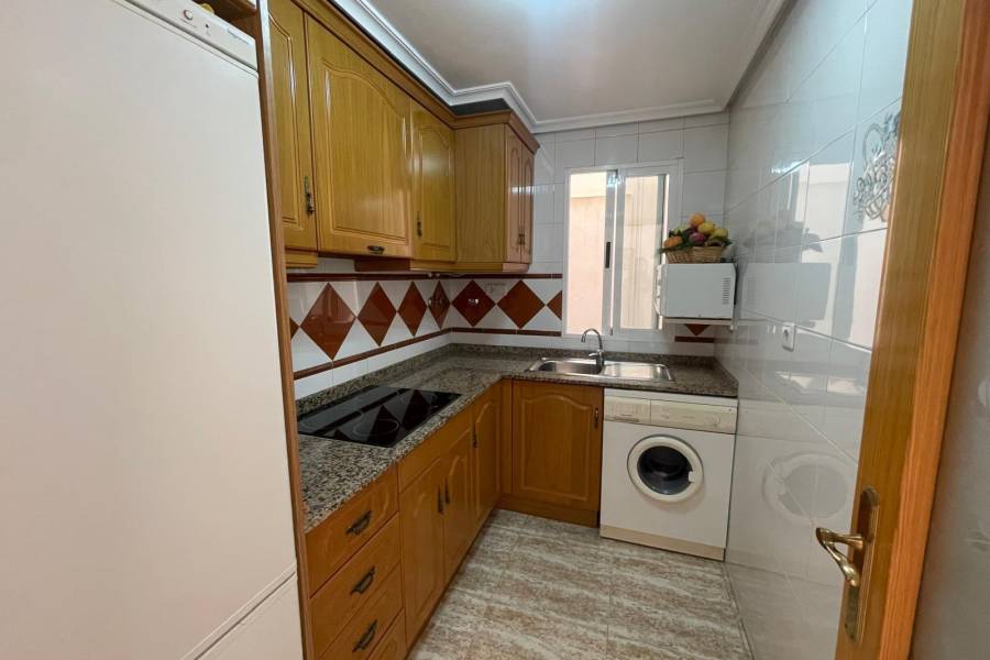 Försäljning - Lägenhet - La Mata - Torrevieja