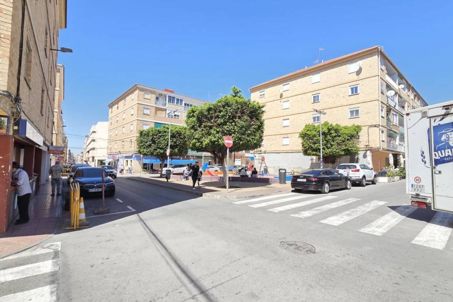 Venta - Apartamento - Estacion de autobuses - Torrevieja