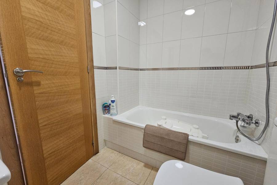 Försäljning - Lägenhet - Playa del Cura - Torrevieja