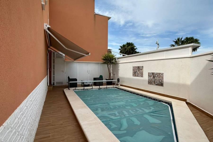 Venta - Chalet - Torretas - Torrevieja