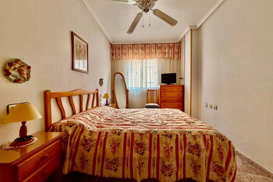 Venta - Apartamento - El Acequión - Los Náufragos - Torrevieja