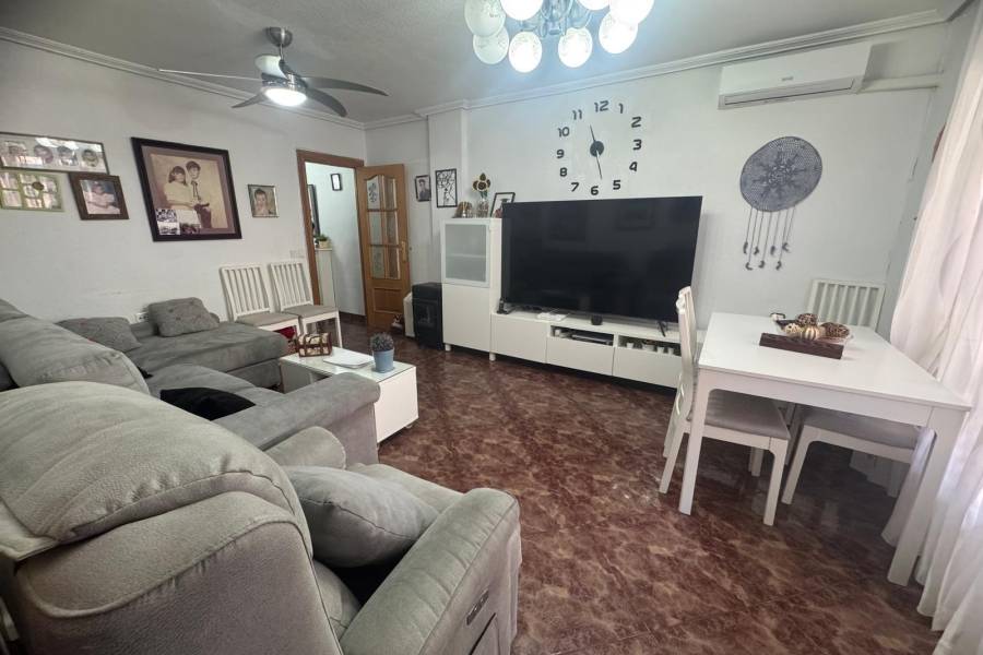 Venta - Apartamento - Playa del Cura - Torrevieja