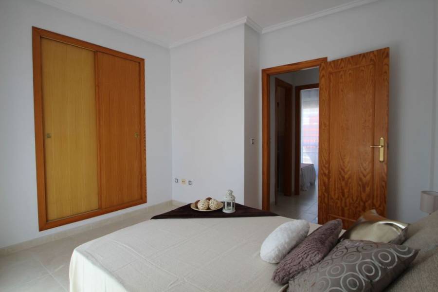Verkauf - Reihenhaus - Aguas nuevas 1 - Torrevieja