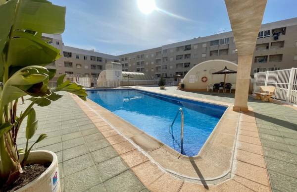 Apartamento - Venta - Centro - Torrevieja