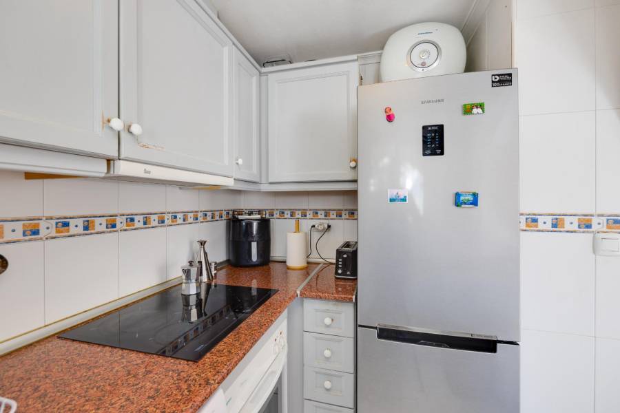 Verkauf - Einfamilienhaus - Aguas Nuevas - Torrevieja
