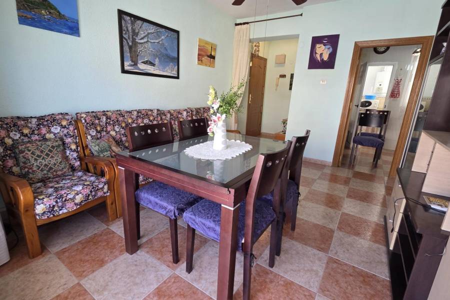 Venta - Apartamento - Estacion de autobuses - Torrevieja