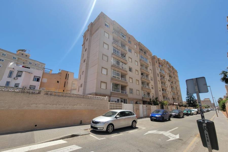 Venta - Apartamento - Nueva Torrevieja - Torrevieja