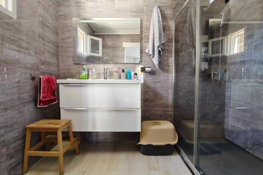 Sale - Single family house - Torreta florida - Torrevieja