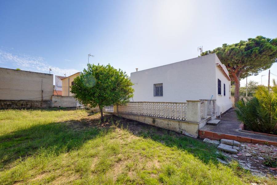 Venta - Chalet - Los balcones - Torrevieja