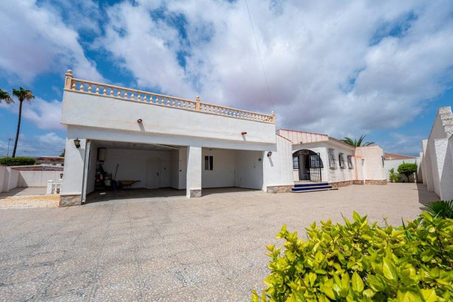 Venta - Villa - La Siesta - El Salado - Torreta - Torrevieja
