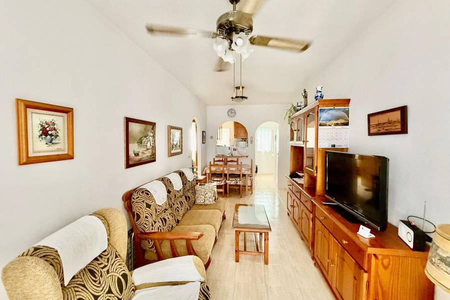 Venta - Apartamento - Estacion de autobuses - Torrevieja