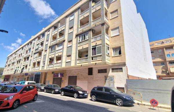 Apartamento - Venta - Centro - Torrevieja