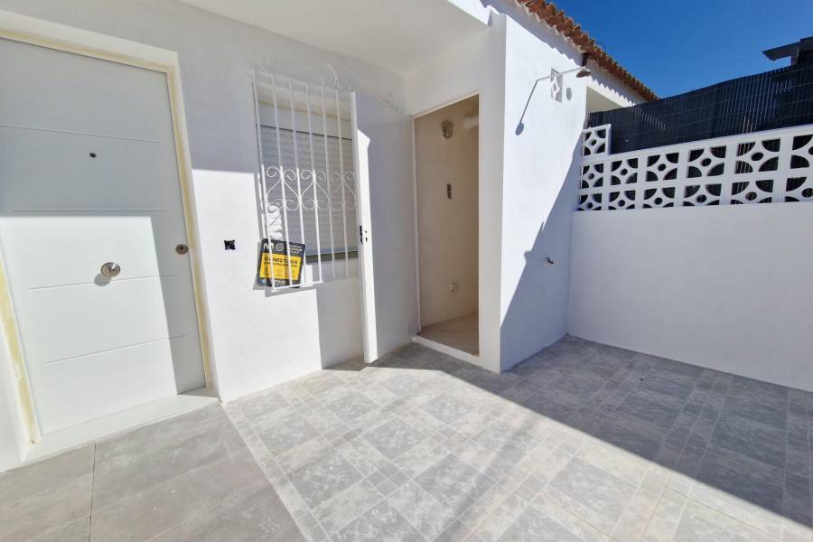 Sale - Terraced house - Torretas - Torrevieja