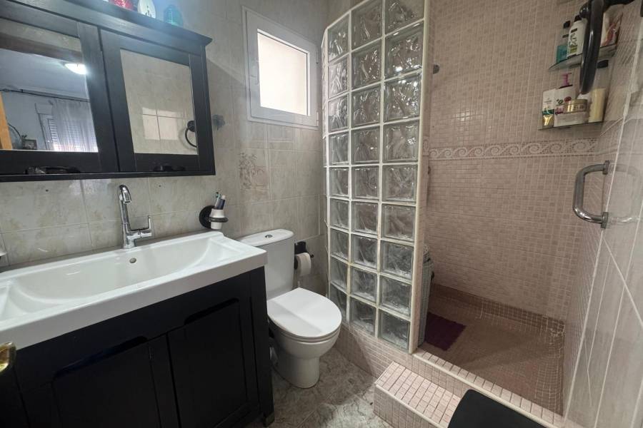 Venta - Apartamento - Playa del Cura - Torrevieja