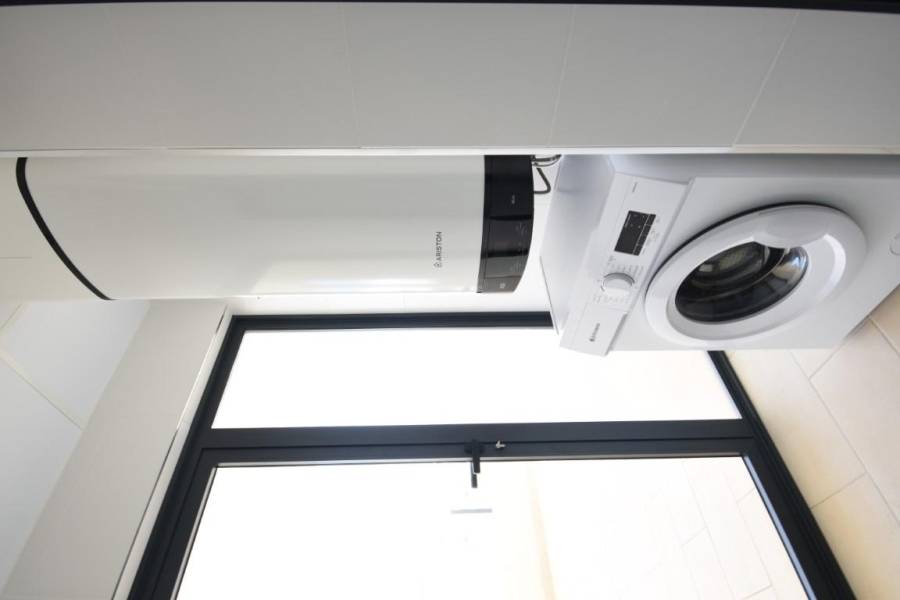 Salg - Leilighet på bakkeplan - Pueblo 9 - San Miguel de Salinas