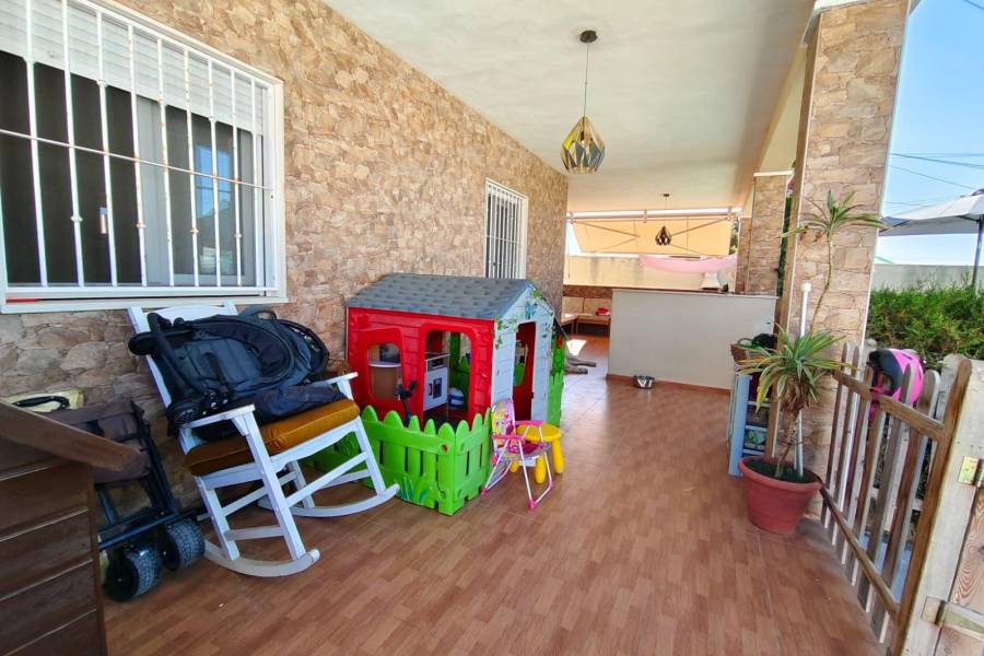 Venta - Chalet - Torreta florida - Torrevieja