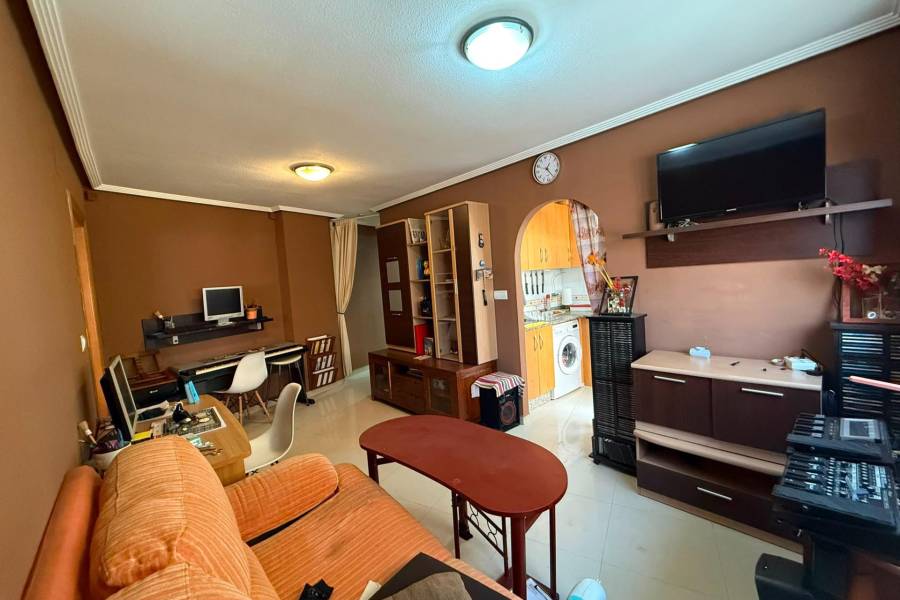 Venta - Apartamento - Paseo maritimo - Torrevieja