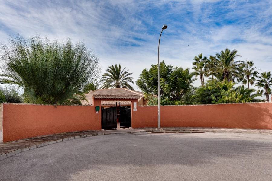 Venta - Villa de Lujo - San luis - Torrevieja