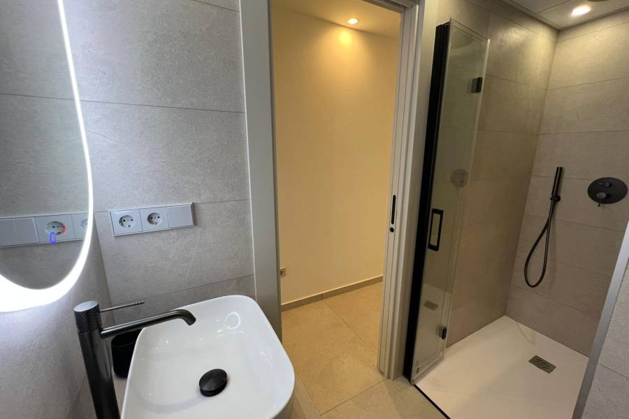 Venta - Apartamento - El Acequión - Los Náufragos - Torrevieja