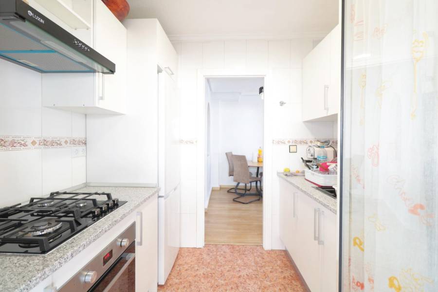 Venta - Quad - Carrefour - Torrevieja