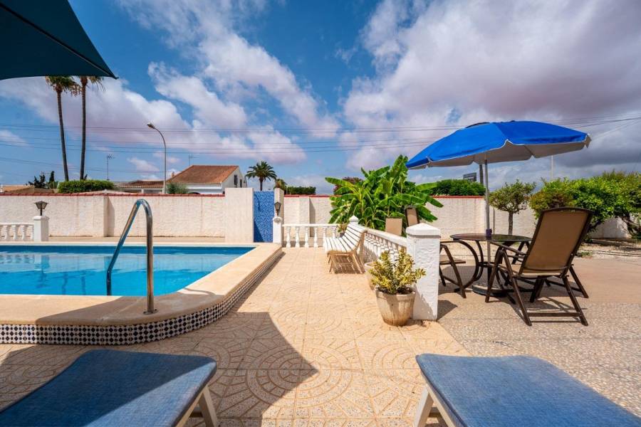 Venta - Villa - La Siesta - El Salado - Torreta - Torrevieja