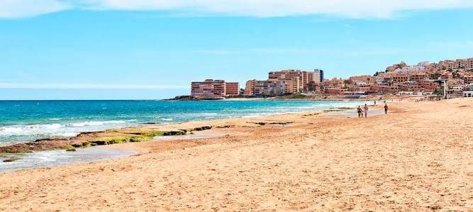 Venta - Apartamento - Paseo maritimo - Torrevieja