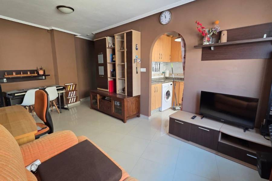 Venta - Apartamento - Paseo maritimo - Torrevieja