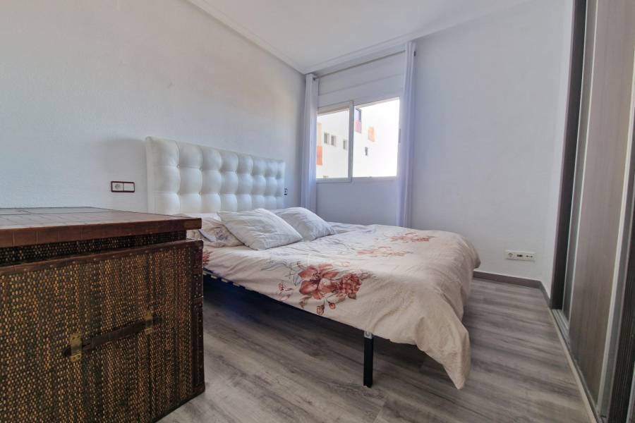 Sale - Apartment - Nueva Torrevieja - Torrevieja