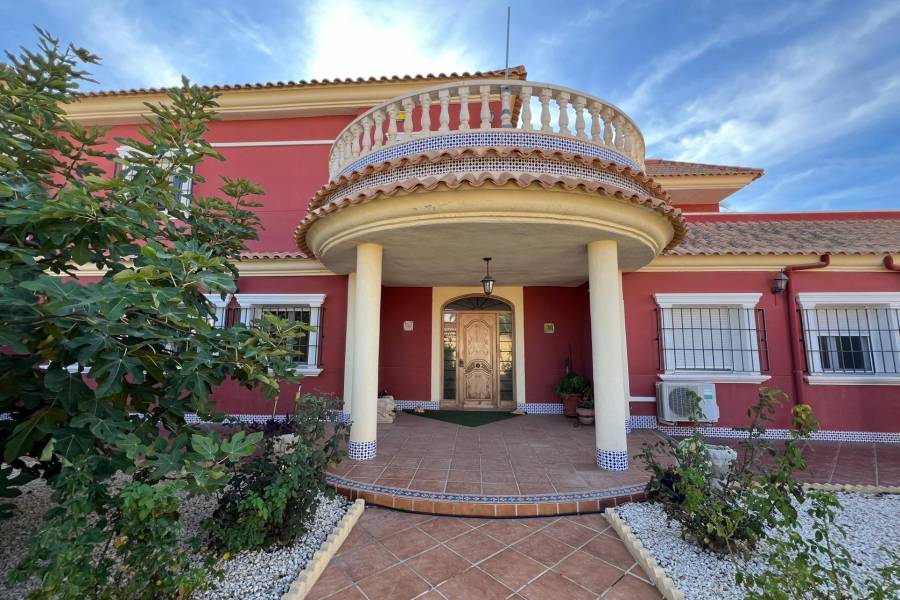 Försäljning - Villa - Torreta florida - Torrevieja