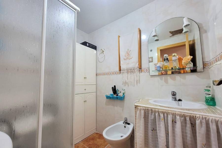 Venta - Apartamento - Nueva Torrevieja - Torrevieja