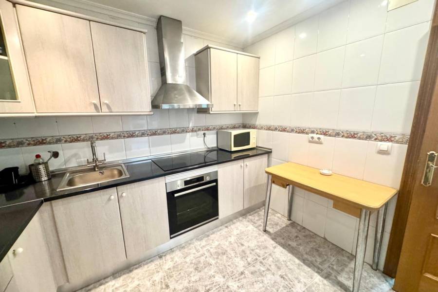 Sale - Apartment - Centro - Torrevieja
