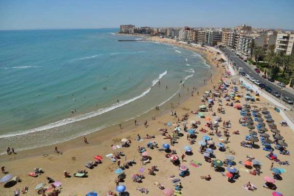 Försäljning - Lägenhet på bottenvåni - Centro - Torrevieja