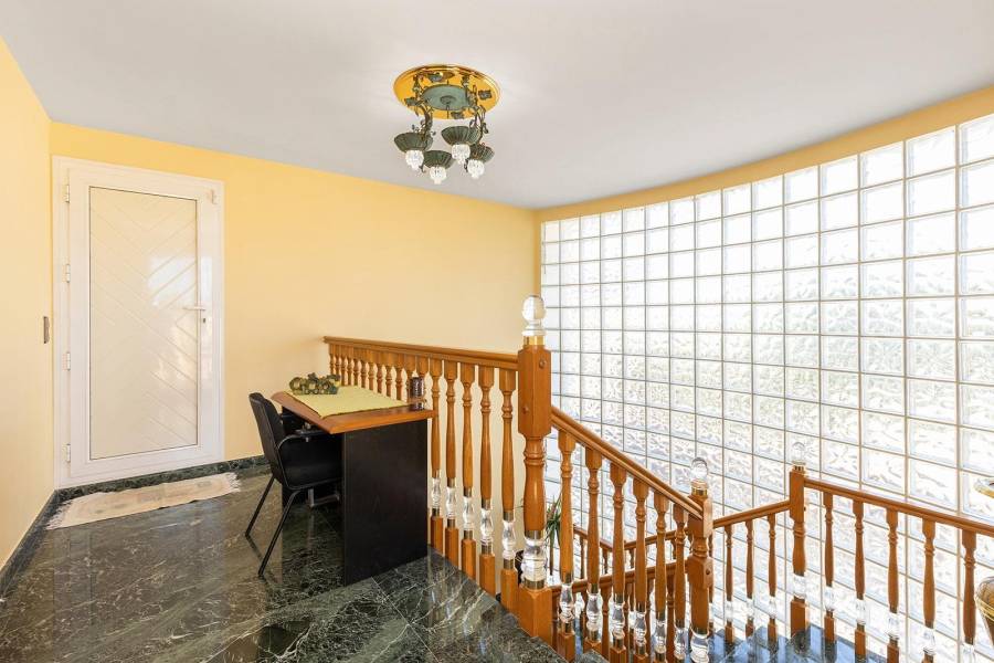 Försäljning - Villa - Torreta florida - Torrevieja