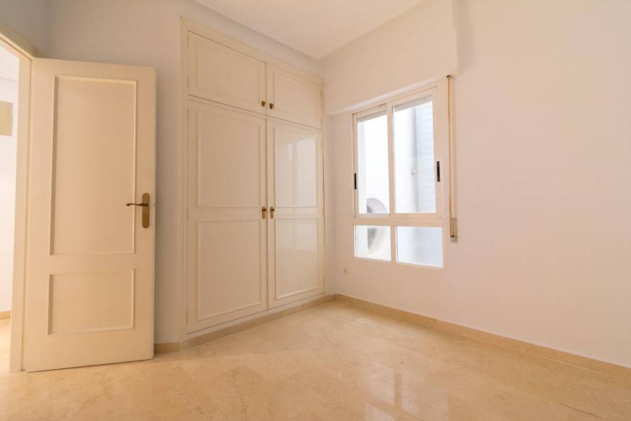 Vente - Appartement - Paseo maritimo - Torrevieja